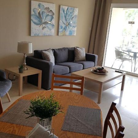 Regina Gardens 205 Block 7 Apartment Paphos Bagian luar foto