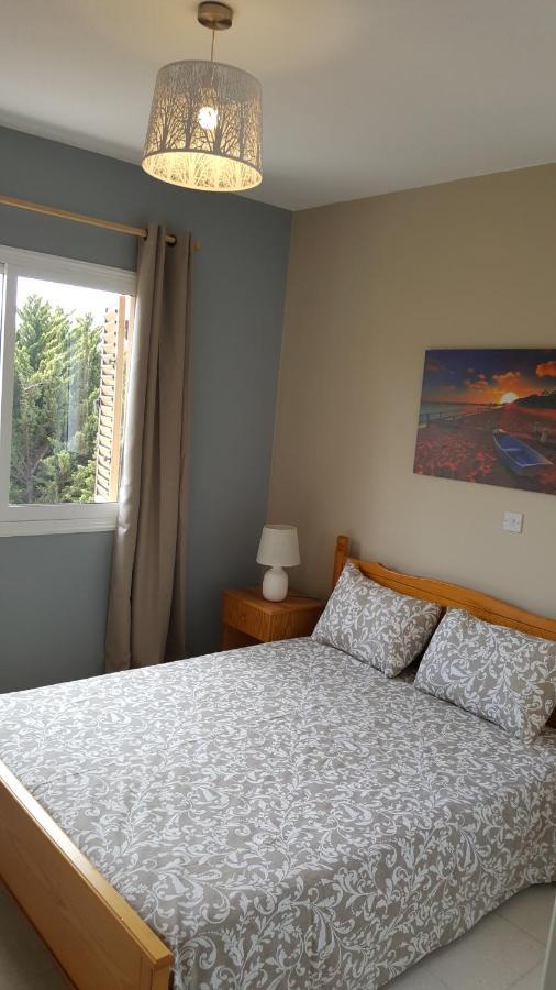 Regina Gardens 205 Block 7 Apartment Paphos Bagian luar foto