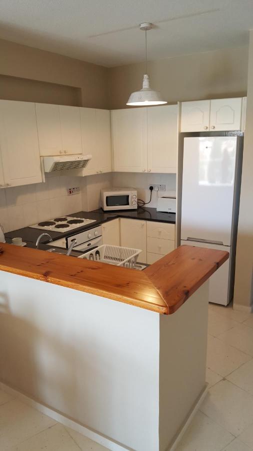 Regina Gardens 205 Block 7 Apartment Paphos Bagian luar foto