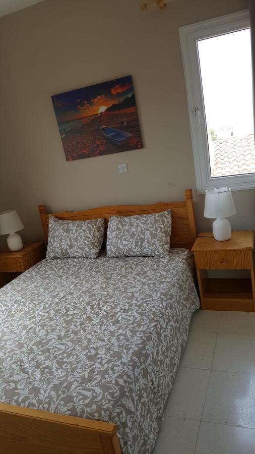 Regina Gardens 205 Block 7 Apartment Paphos Bagian luar foto